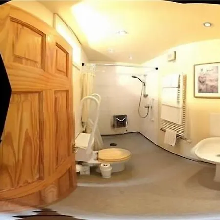 Temple ベッド・アンド・ブレックファスト アイガース