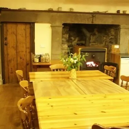 Temple Nocleg ze śniadaniem 4*